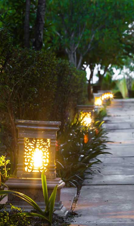 LinkNow Media Residential Landscape Lighting